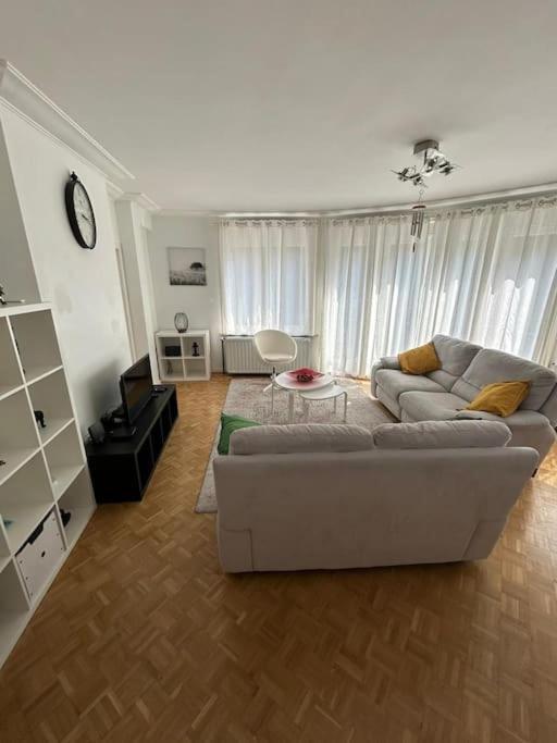 Tres Belle Proche Du Centre De Căn hộ Brussels